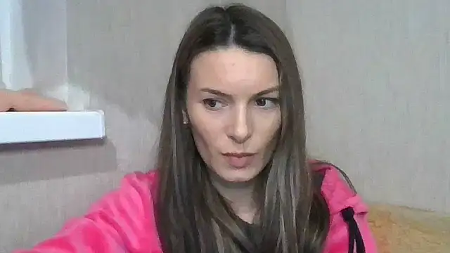 Snapshot of Carol-Rose chatting on 03/01/25, 08:31 Carol-Rose online show from 03/01/25, 08:31