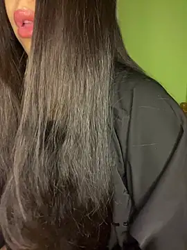 Snapshot of Mayacrayzi chatting on 02/01/26, 10:36 Mayacrayzi online show from 02/01/26, 10:36