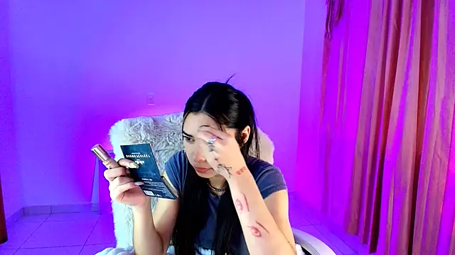 AmyOlimpo online show from 01/06/26, 07:45