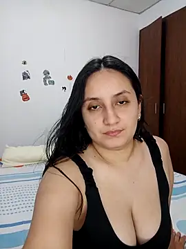 Angeelus2 online show from 02/05/26, 04:55