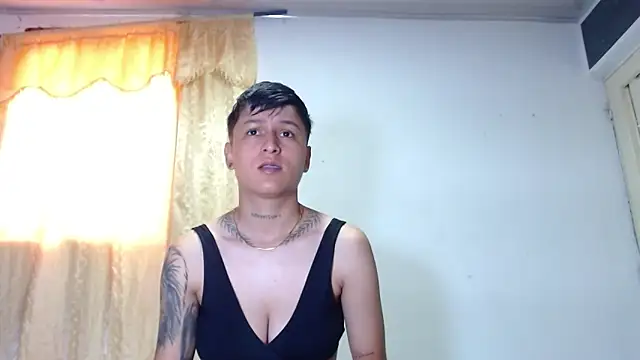 Tamarahryan online show from 01/21/25, 02:15