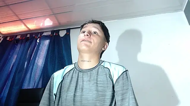 Tamarahryan online show from 09/19/25, 02:07