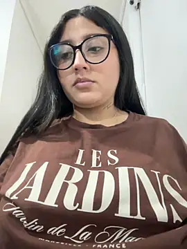 croftsmila online show from 11/22/25, 11:04