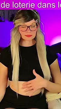 Kittychatte online show from 04/27/26, 07:56