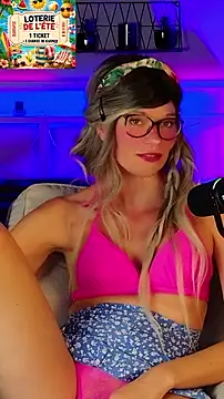 Kittychatte online show from 07/11/26, 11:35