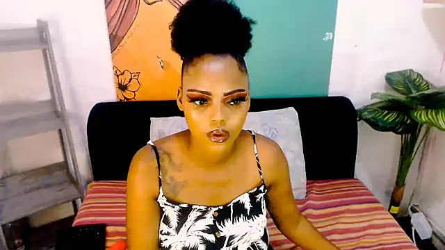 Snapshot of EroticDesiresxxx chatting on 02/18/26, 06:37 EroticDesiresxxx online show from 02/18/26, 06:37