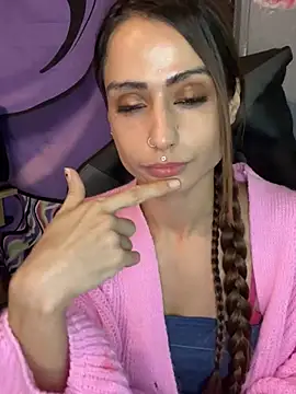 LaPetitechienne1 online show from 01/05/25, 01:36