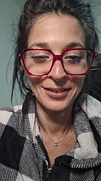 patatinahot87 online show from 05/08/26, 04:01