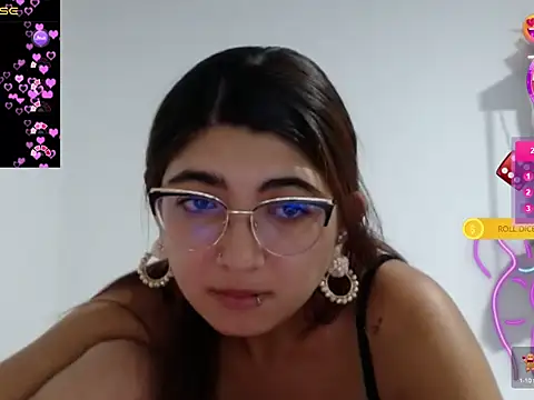 Snapshot of esteni chatting on 01/27/25, 02:42 esteni online show from 01/27/25, 02:42