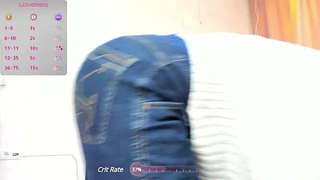 Snapshot of Milf_Tea chatting on 01/20/25, 07:15 Milf Tea online show from 01/20/25, 07:15