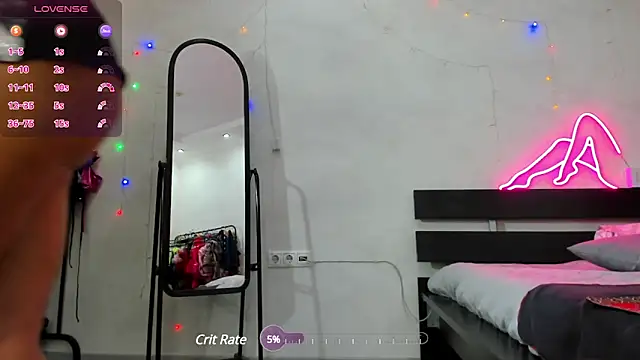 Snapshot of Milf_Tea chatting on 01/29/25, 01:05 Milf Tea online show from 01/29/25, 01:05