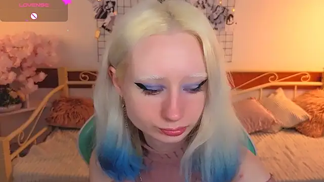 Katia Kim online show from 02/22/26, 06:24