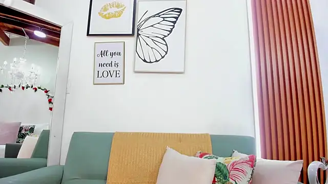 Madiison Cooper online show from 09/22/25, 02:30