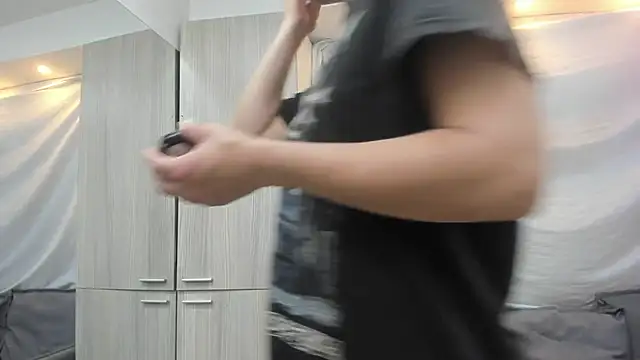 Mhelanny2 online show from 02/27/26, 09:04