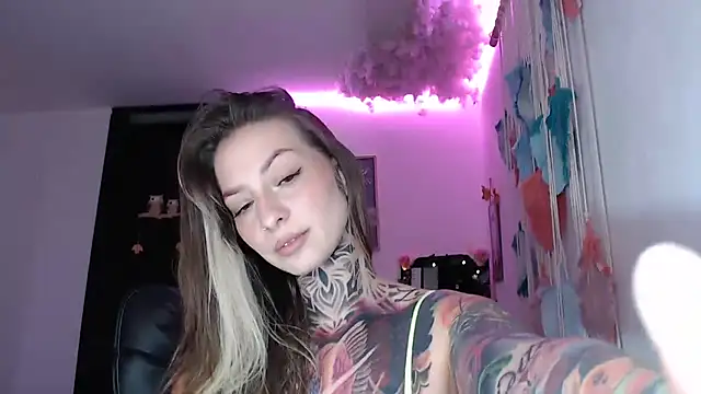 agatha ink3 online show from 03/22/25, 07:42