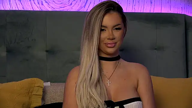 IvyRubens online show from 02/11/25, 09:31