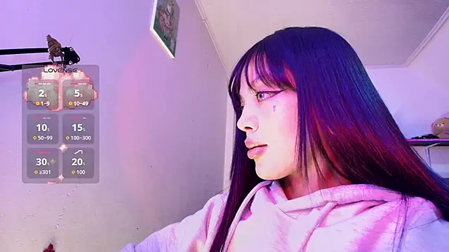 Snapshot of Persia_09 chatting on 02/14/26, 06:32 Persia 09 online show from 02/14/26, 06:32