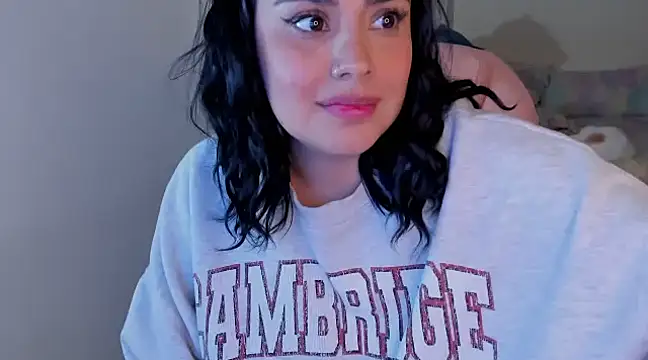 Snapshot of rosalie_lust chatting on 02/11/25, 10:26 rosalie lust online show from 02/11/25, 10:26