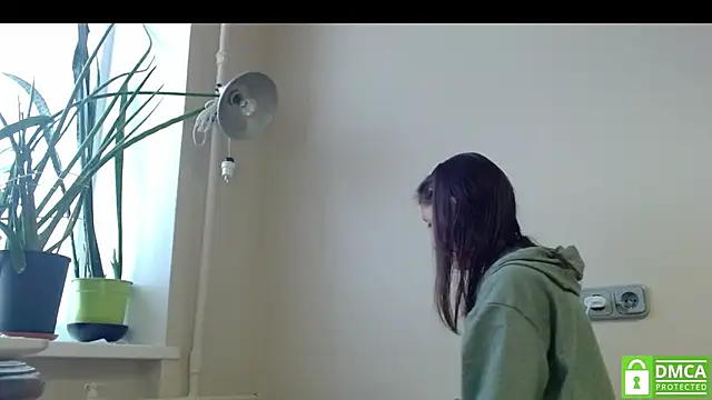 Sophi Cute online show from 11/16/25, 12:00