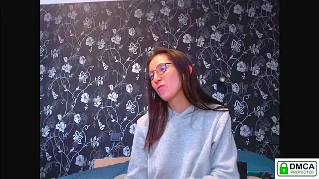 Sophi Cute online show from 04/19/26, 10:25