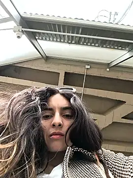 Sam Sara online show from 02/05/26, 04:22