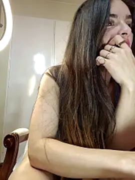 Snapshot of Sam_Sara chatting on 05/04/26, 03:57 Sam Sara online show from 05/04/26, 03:57