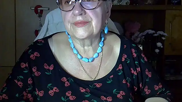 SweetCherry27 online show from 10/08/25, 04:37