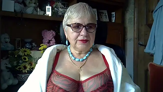 SweetCherry27 online show from 10/31/25, 05:41