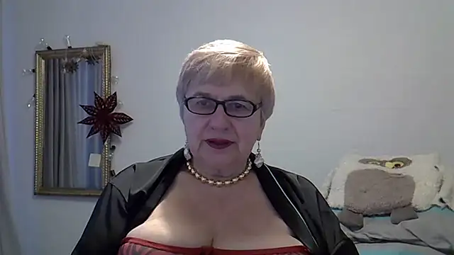 SweetCherry27 online show from 02/01/26, 08:02