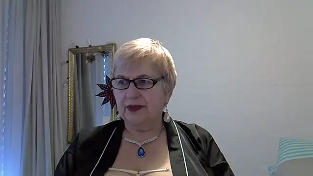 SweetCherry27 online show from 02/03/26, 08:41