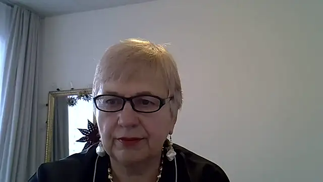 SweetCherry27 online show from 02/07/26, 09:13