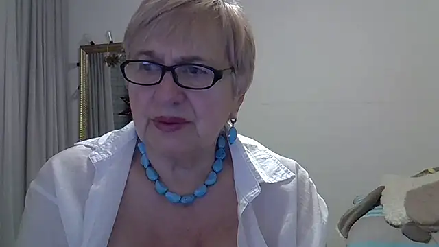 SweetCherry27 online show from 02/09/26, 05:17