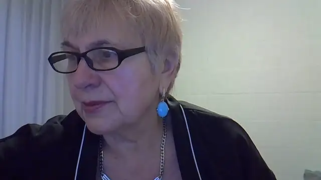SweetCherry27 online show from 02/11/26, 04:34