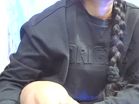 Snapshot of Supriya201 chatting on 12/24/24, 05:13 Supriya201 online show from 12/24/24, 05:13