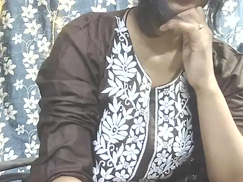 Snapshot of Supriya201 chatting on 06/01/26, 02:52 Supriya201 online show from 06/01/26, 02:52