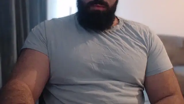 hugemachohandsome online show from 11/14/25, 08:46