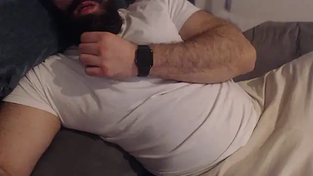 hugemachohandsome online show from 02/05/26, 09:52