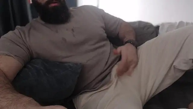 hugemachohandsome online show from 02/19/26, 08:54