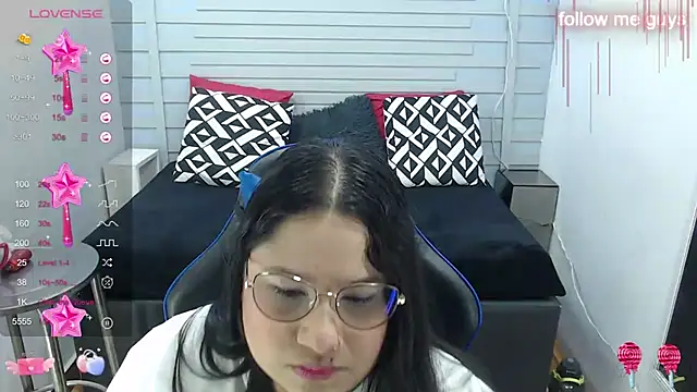 evelin zaens online show from 03/13/25, 04:16