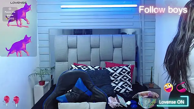 evelin zaens online show from 01/11/26, 04:17