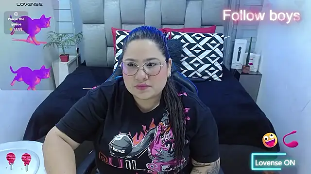 evelin zaens online show from 01/13/26, 04:07