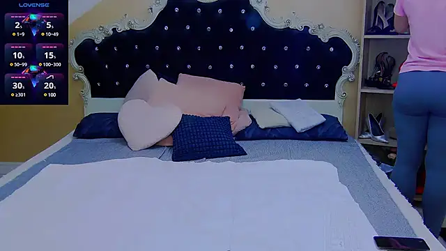 AdelleDeep online show from 01/30/25, 12:59