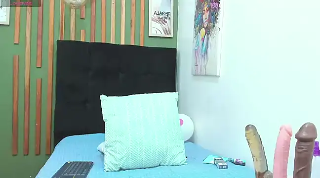 RebeccaSexx online show from 02/26/25, 01:21