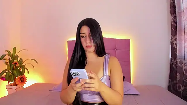 MarieLatex online show from 03/21/25, 07:57