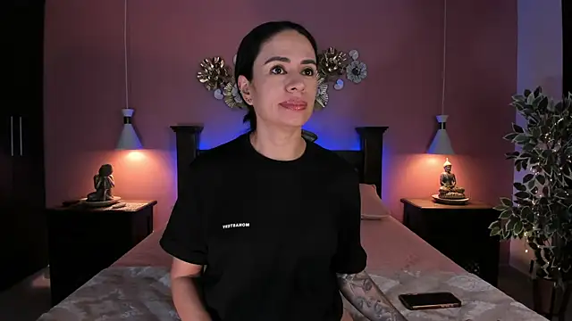 avril smith online show from 04/18/26, 09:59