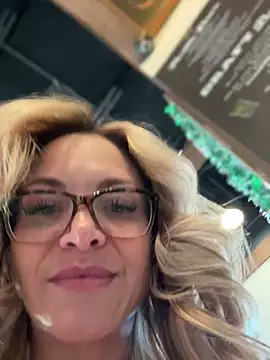 MessyNastyQueen online show from 12/21/24, 09:58