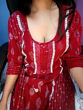 Aditi 1 online show from 11/07/25, 04:01