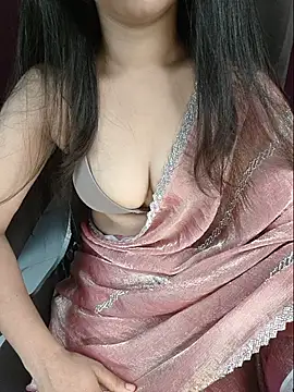 Snapshot of Aditi_1 chatting on 07/18/26, 02:27 Aditi 1 online show from 07/18/26, 02:27