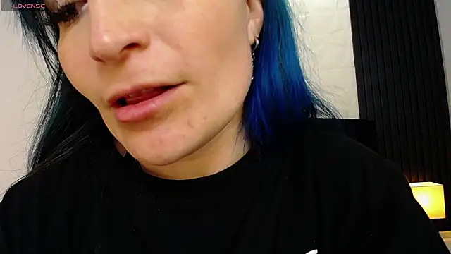 alicia moom online show from 03/14/25, 10:49