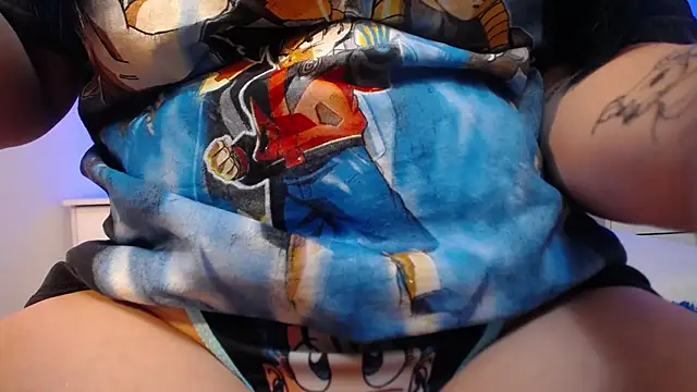 alicia moom online show from 10/12/25, 03:05